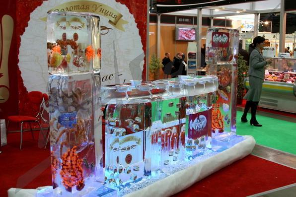 red_ceviar_in_ice3