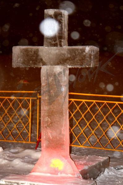 ice_christening_3