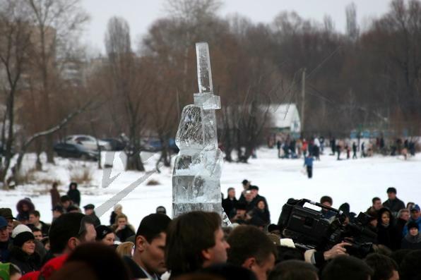 ice_christening_9