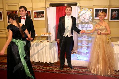ice_viennese_ball_5