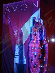 presentation_of_pomade_AVON