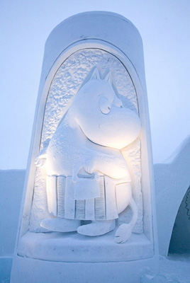 lumilinna_snow_castle_snow_composition